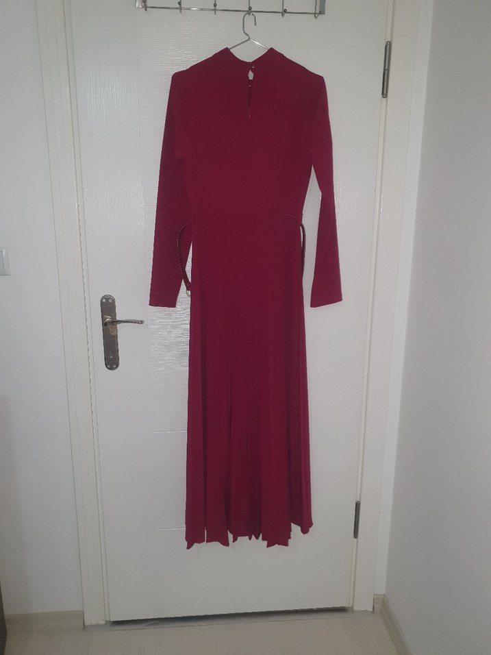 Bordo Pilili Uzun Kollu Uzun Elbise - Görsel 3