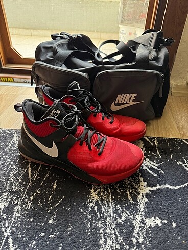 Nike air max impact