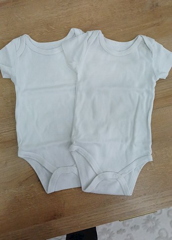 6 Ay Beden beyaz Renk Bebek Erkek Kolsuz Pamuklu Body