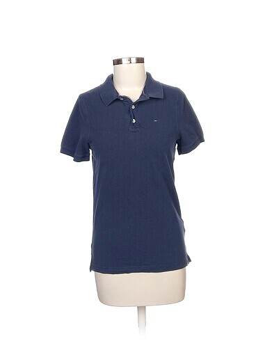 Tommy Hilfiger T-shirt %70 İndirimli.