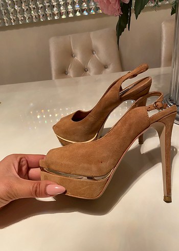Bej Süet Platform Topuklu Kadın Ayakkabı - Görsel 3
