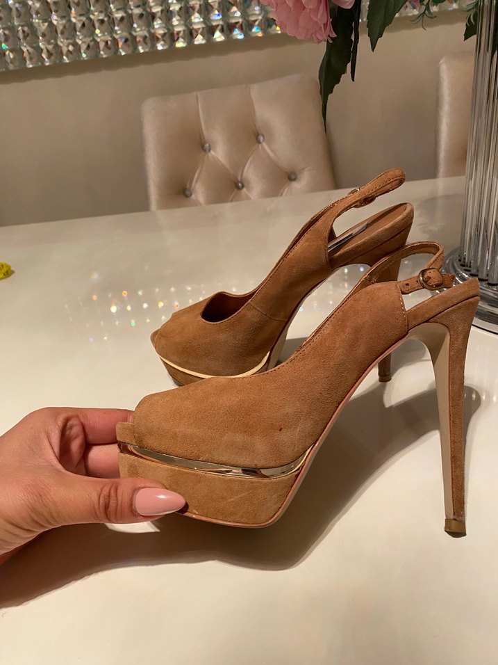 Bej Süet Platform Topuklu Kadın Ayakkabı - Görsel 3