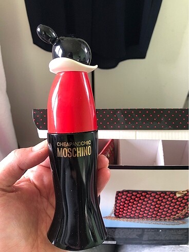 Moschino Chip and Chic parfüm