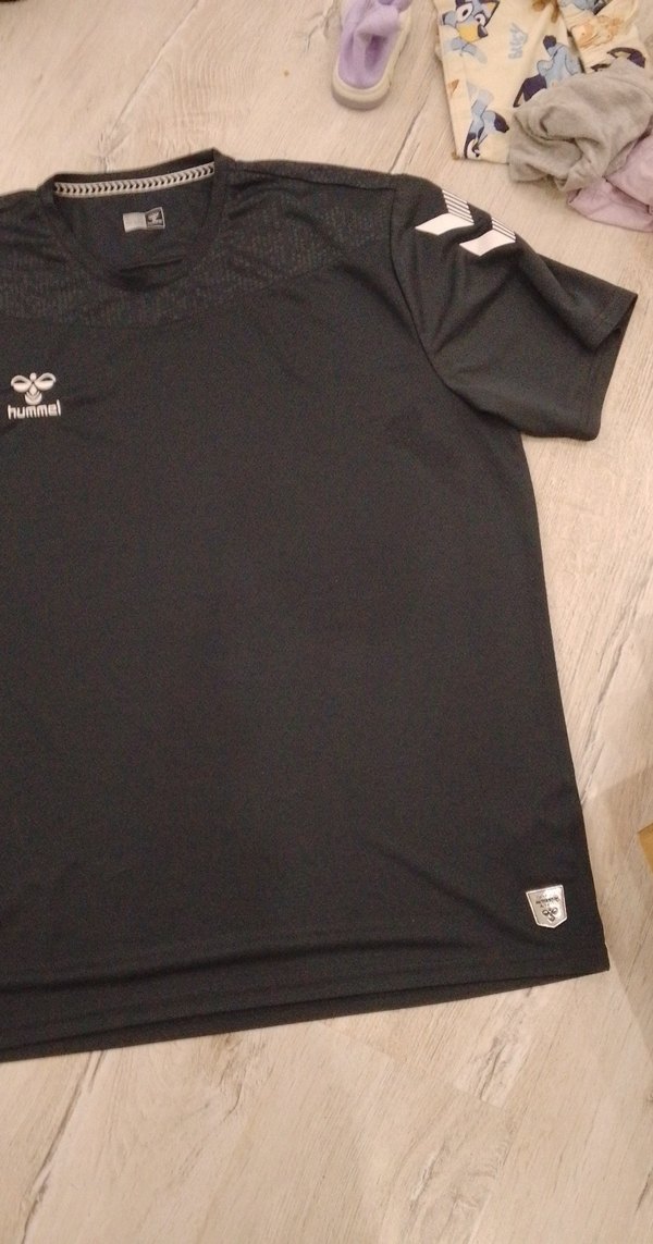 Hummel Siyah Erkek Kısa Kollu Spor Tişört - Görsel 2