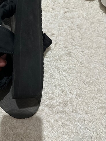 35 Beden siyah Renk Stradivarius yazlık sandalet
