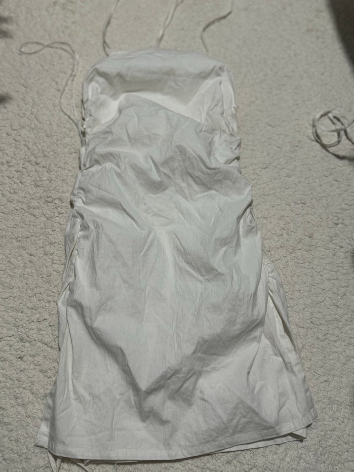 Bershka beyaz  Askılı Düz Yazlık Elbise - Görsel 3