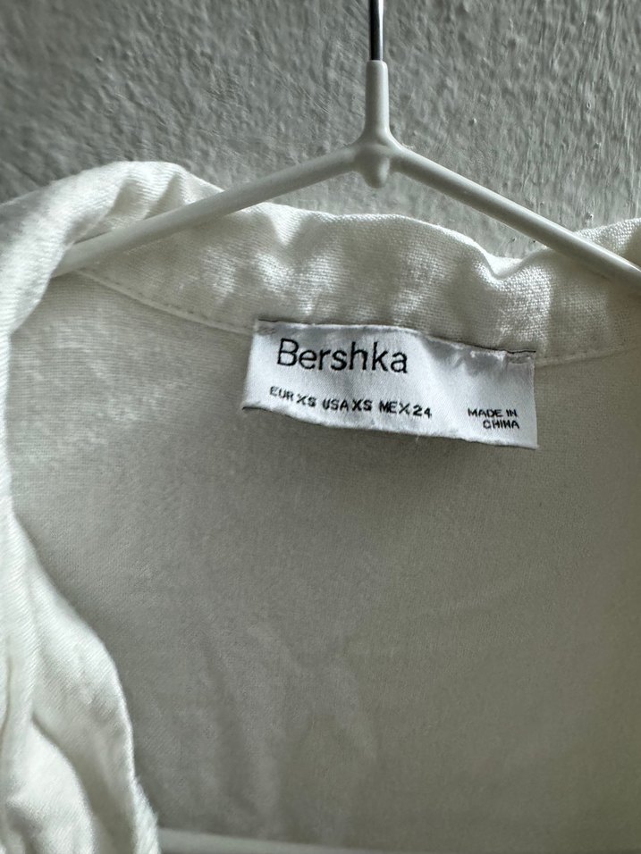 Bershka Kadın Beyaz Keten Kısa Tulum - Görsel 4