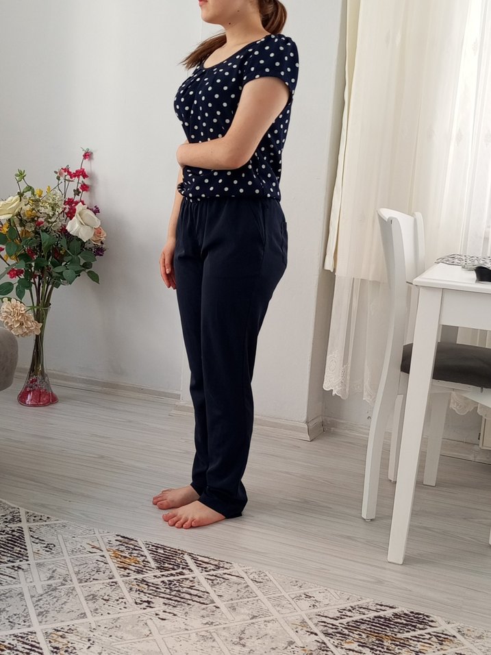 Lacivert V Yaka Kısa Kollu  Tulum - Görsel 3