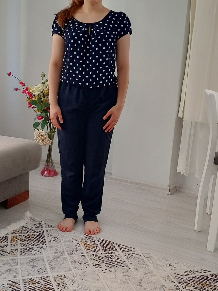 Lacivert V Yaka Kısa Kollu  Tulum - Görsel 2