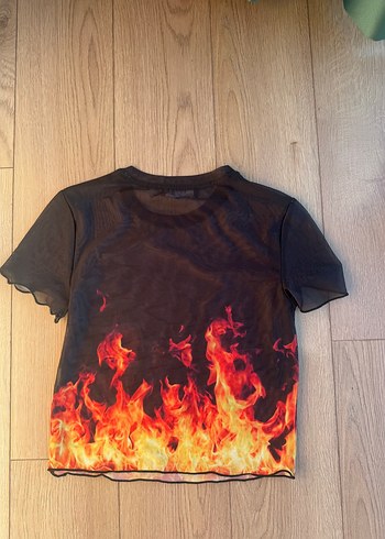 Siyah Alev Baskılı Kısa Kollu Tişört - Görsel 3