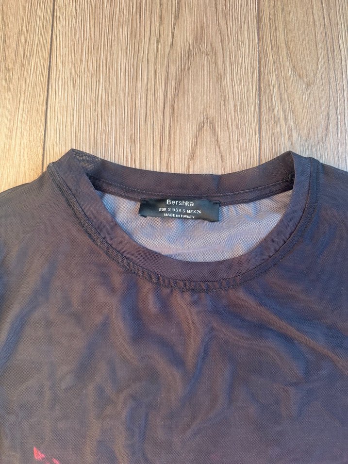 Siyah Alev Baskılı Kısa Kollu Tişört - Görsel 2