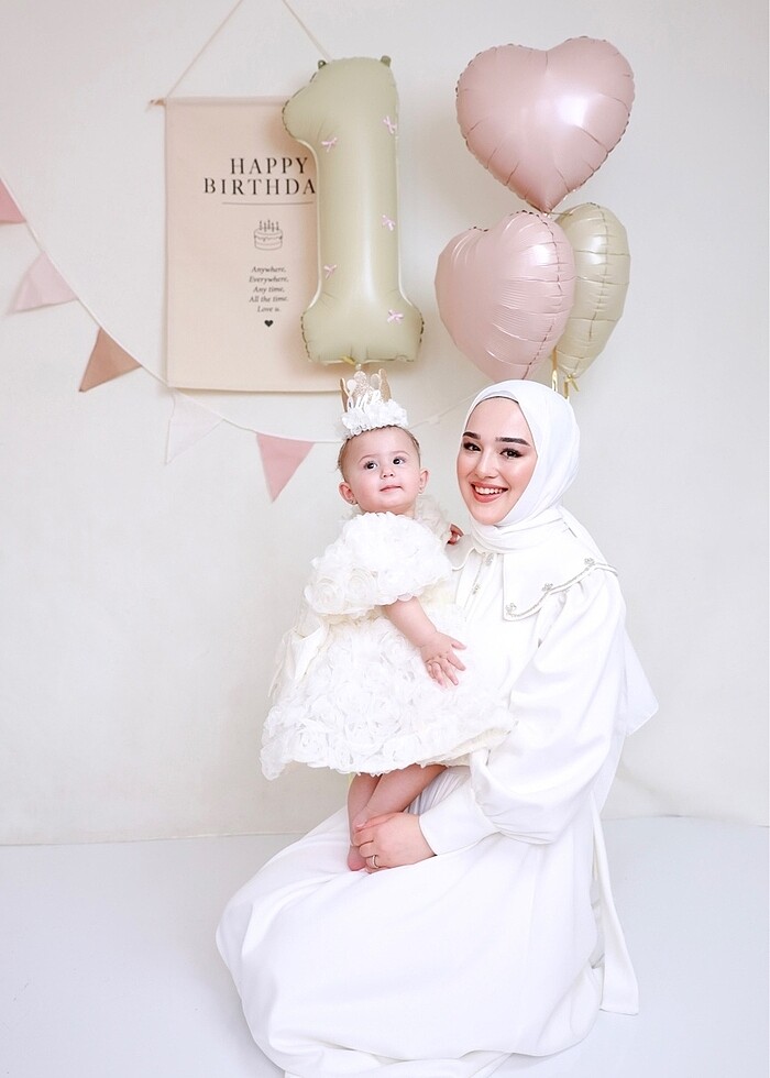 Tesettür beyaz elbise - Görsel 3