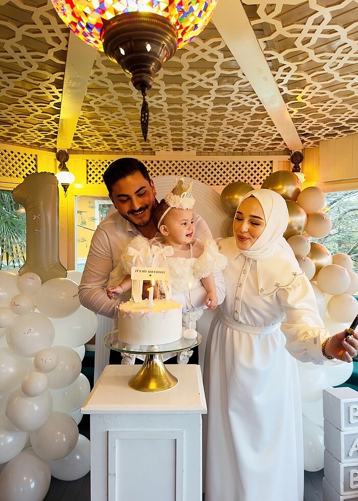 Tesettür beyaz elbise - Görsel 5