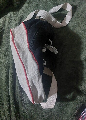 Y2K Converse Ayakkabı Şeklinde Çanta - Görsel 5