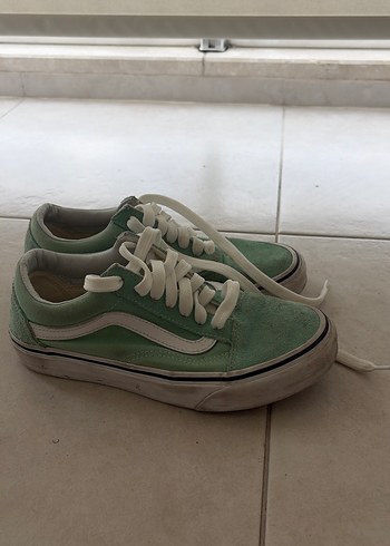 Vans 35