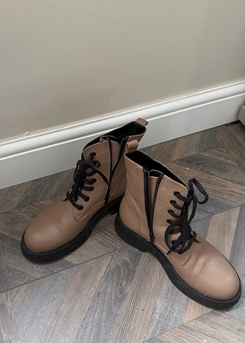 Bej Deri Kadın Platform Topuklu Bot - Görsel 2