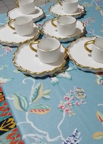 Altın Detaylı Beyaz Kahve Fincan Takımı - Görsel 2