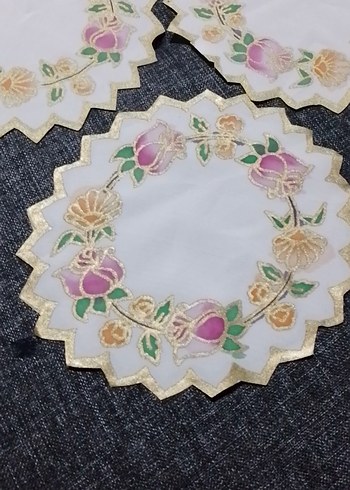 Çiçek Desenli Nakışlı Dekoratif Peçeteler el boyaması - Görsel 2