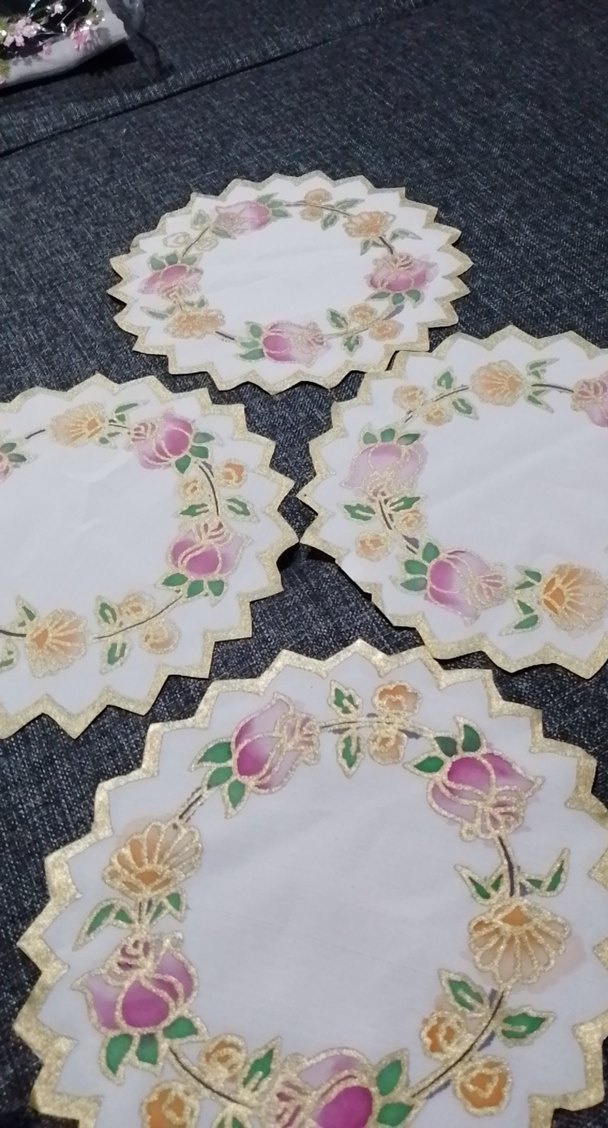 Çiçek Desenli Nakışlı Dekoratif Peçeteler el boyaması - Görsel 4