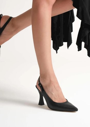 38 Beden siyah Renk Siyah Tokalı Stiletto Topuklu Kadın Ayakkabı