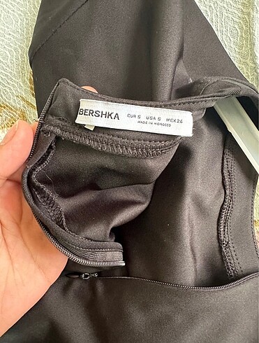 Bershka Kısa Kollu Önü Büzgülü Elbise - Görsel 6