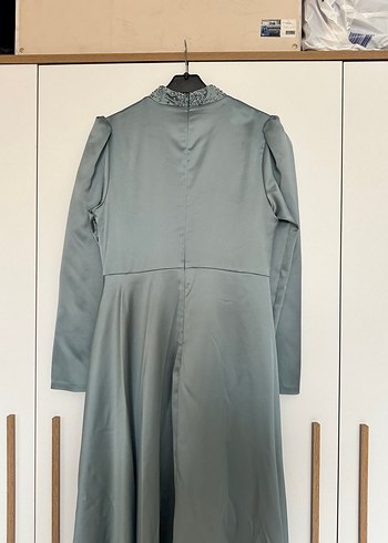 Gri (Adaçayı Yeşili) Uzun Kollu Drapeli Kadın Abiye Elbise - Görsel 5