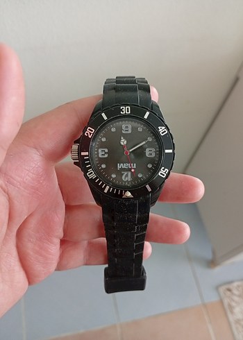 Siyah Kemerli Minimalist erkek saati