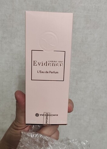 Evidence parfüm 