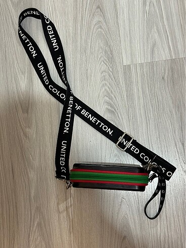 Beden Benetton siyah çanta