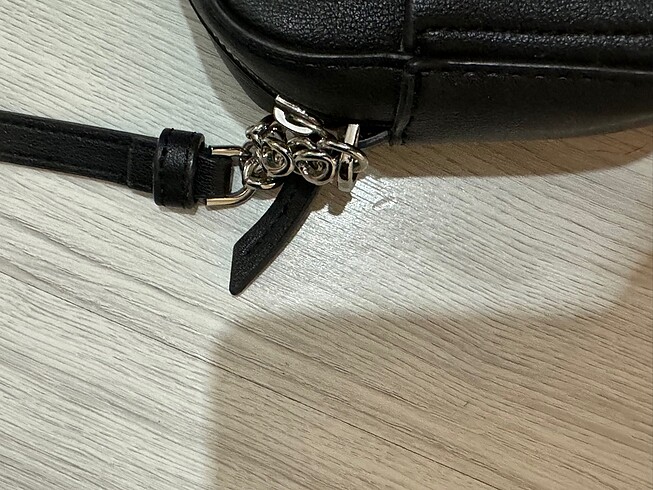 Beden Siyah Calvin klein askılı çanta