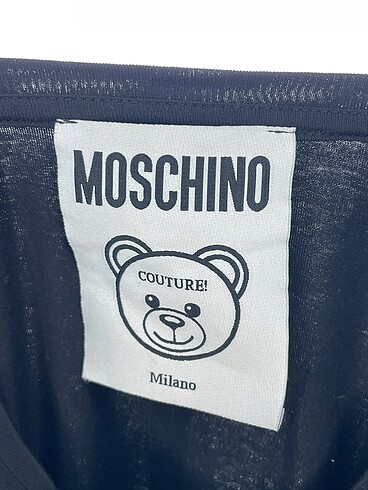 xxl Beden siyah Renk Moschino T-shirt %70 İndirimli.