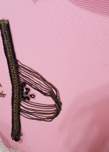 siyah gold işlemeli zincirli aksesuar - Görsel 2