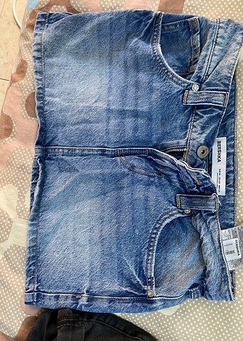 Bershka 34