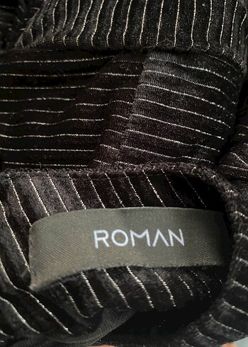 Roman şık davet elbisesi
Siyah Yüksek Yakalı Uzun Kollu Elbise - Görsel 5