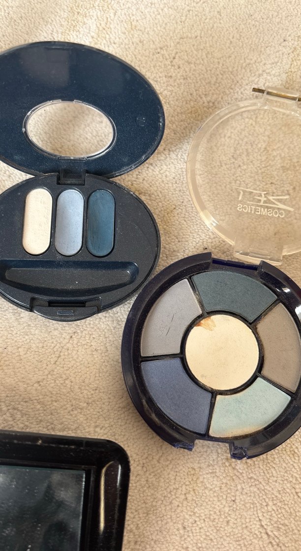 Mavi ve Koyu Tonlarda Far Paletleri - Görsel 4