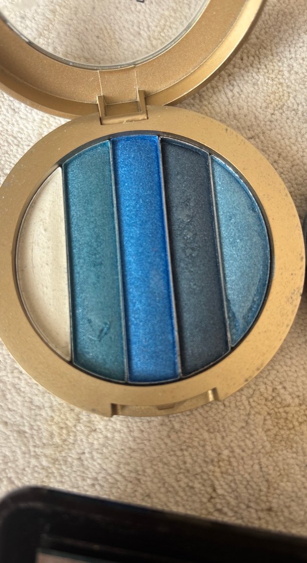 Mavi ve Koyu Tonlarda Far Paletleri - Görsel 3