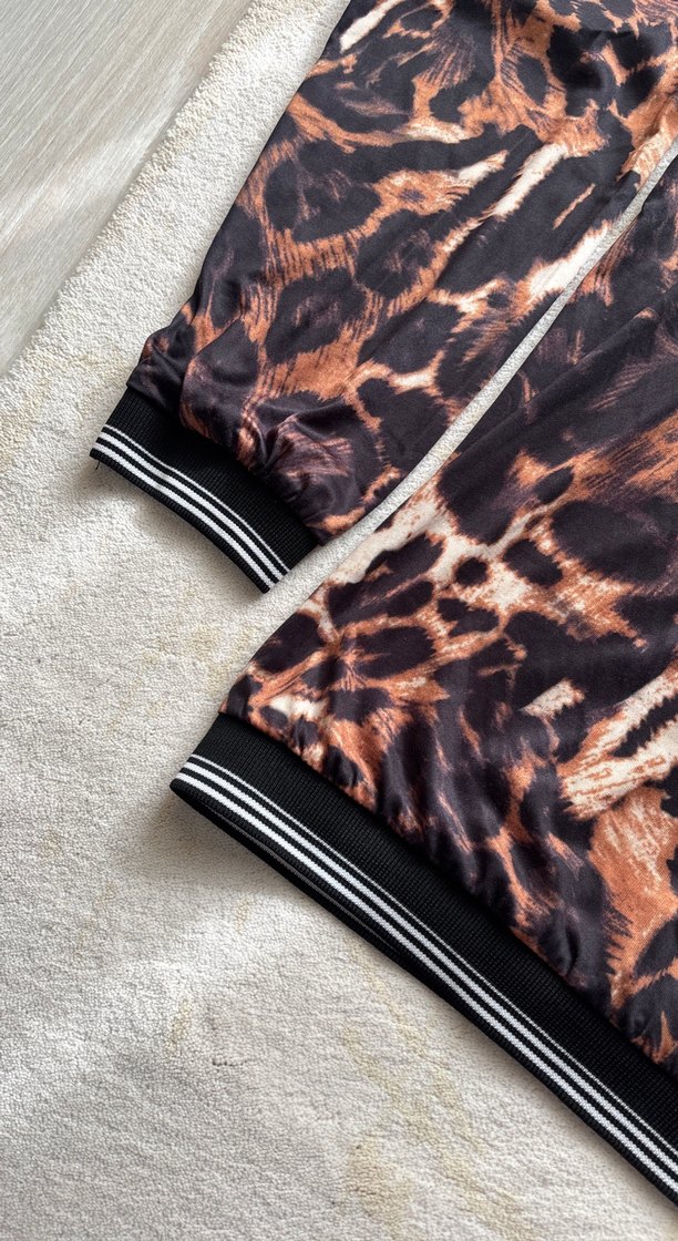 Kahverengi Desenli Kadın Bluz, Uzun Kollu, Salaş - Görsel 4