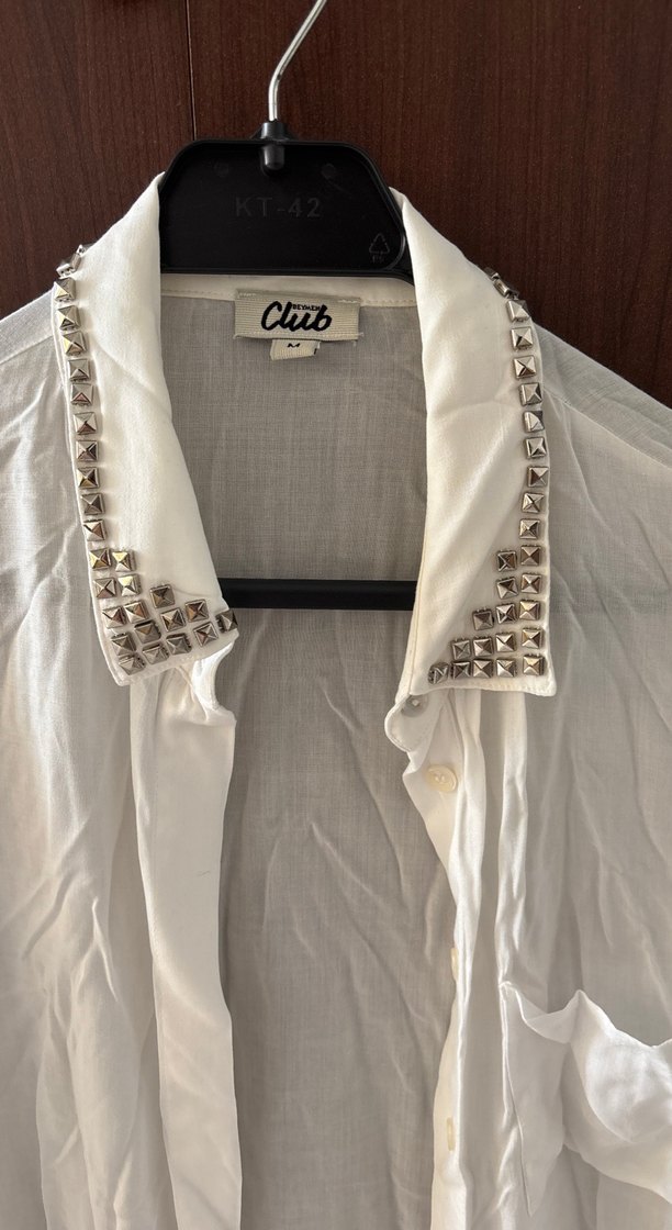Taş Detaylı Beyaz Kadın Gömlek - Görsel 2