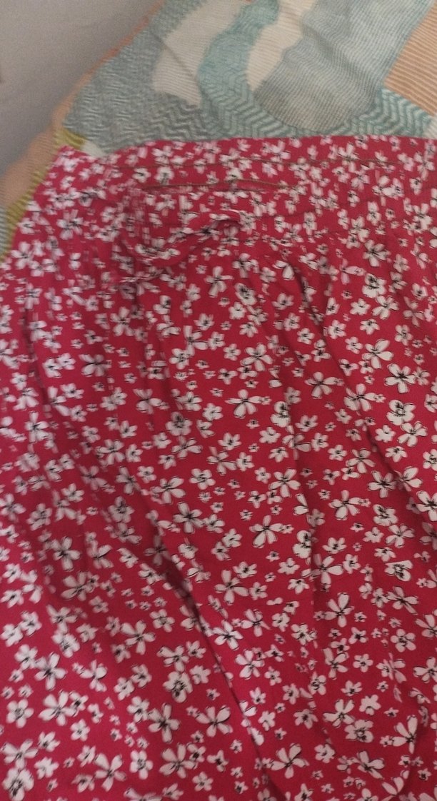 Kırmızı Çiçek Desenli Uzun Etek - Görsel 2