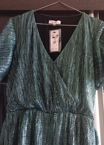 Uzun Turkuaz Pilili V Yaka Abiye Elbise - Görsel 3