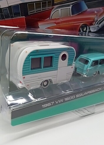 Beden Renk 1:64 Volkswagen 1600 SQUAREBACK// CLASSİC CRAFT