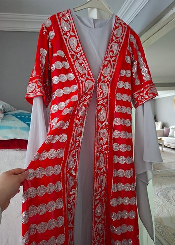 Nakışlı Kırmızı V Yakalı Uzun Bohem Elbise - Görsel 2