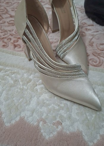 Bej Yüksek Topuklu Kadın Abiye Ayakkabı - Görsel 3