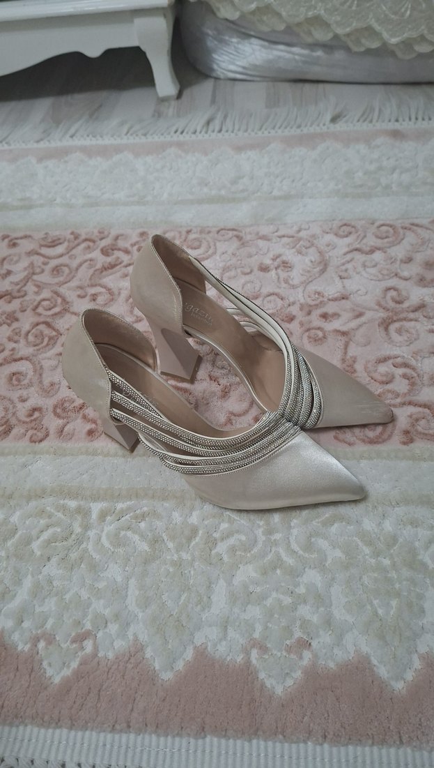 Bej Yüksek Topuklu Kadın Abiye Ayakkabı - Görsel 2