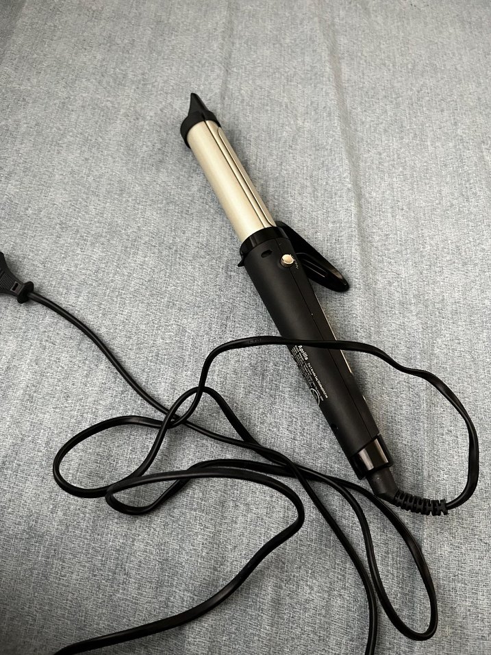 Siyah ve gri saç şekillendirici maşası - Görsel 5