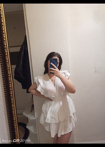 V Yaka Beyaz Mini Elbise - Görsel 2