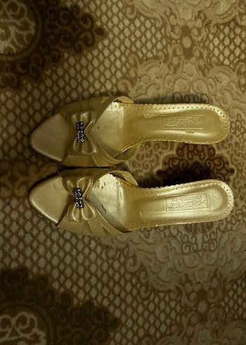 Beyaz Tokalı Stiletto Topuklu Kadın Abiye Ayakkabı - Görsel 5