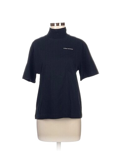 Zara Bluz %70 İndirimli.