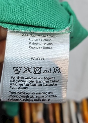 Düğmeli Yeşil V Yaka Hamile Tişörtü - Görsel 2