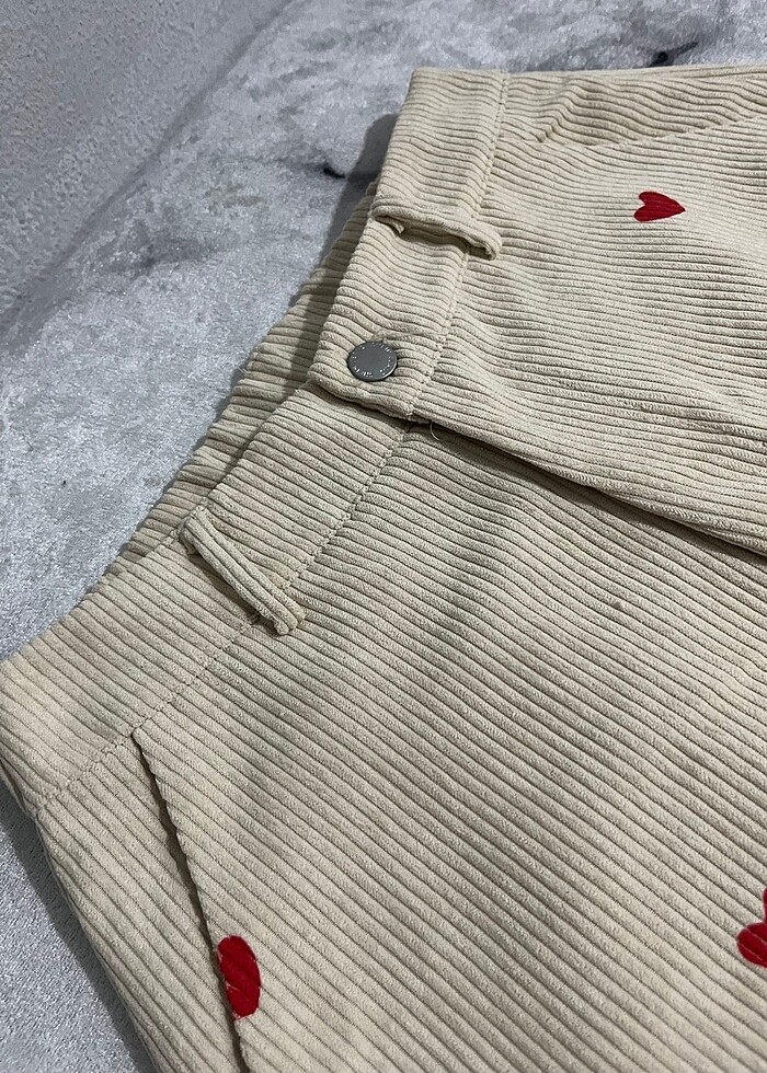 Kalp desenli pantolon - Görsel 4